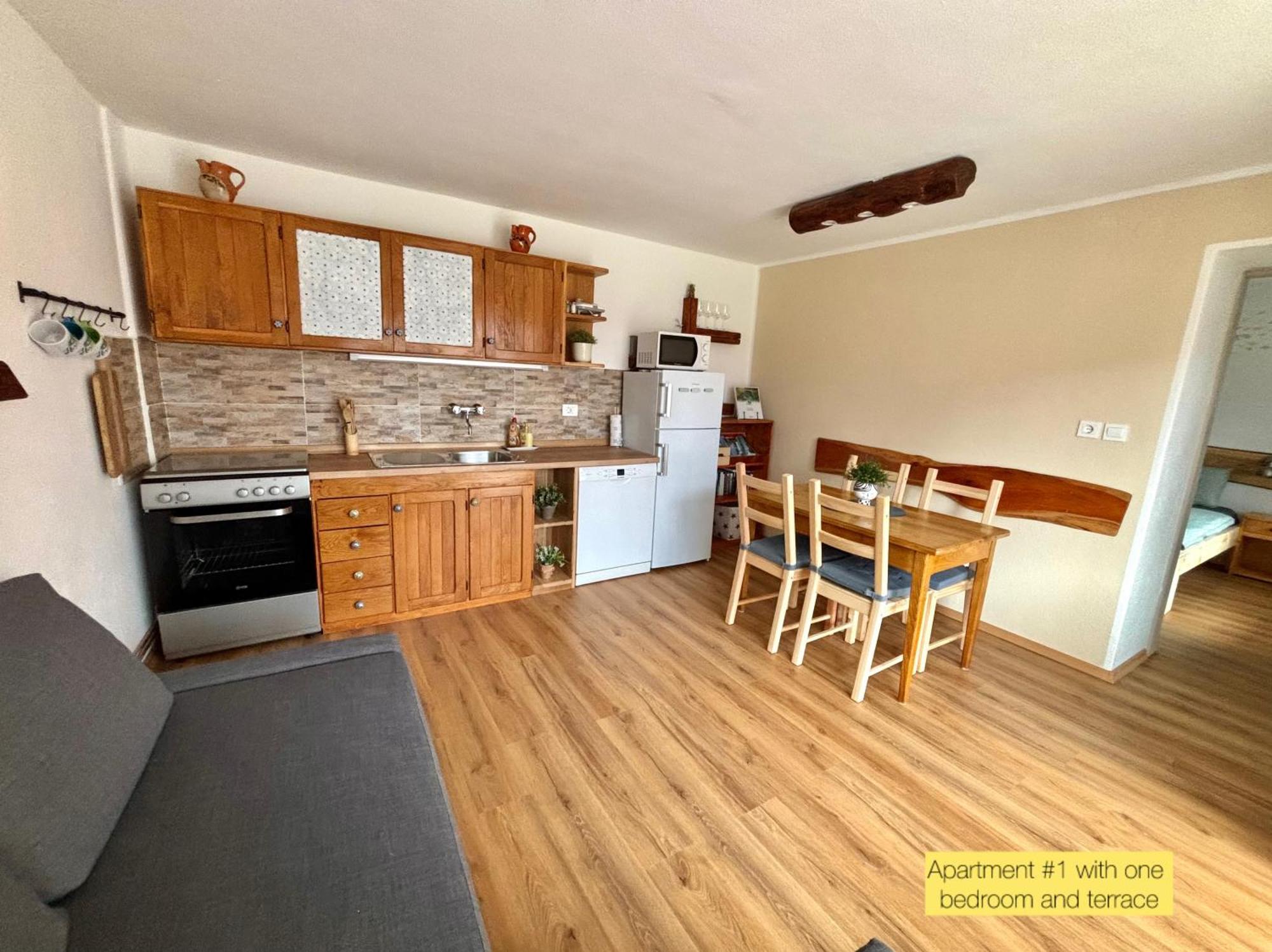 Hurja Apartments Кобарид Екстериор снимка