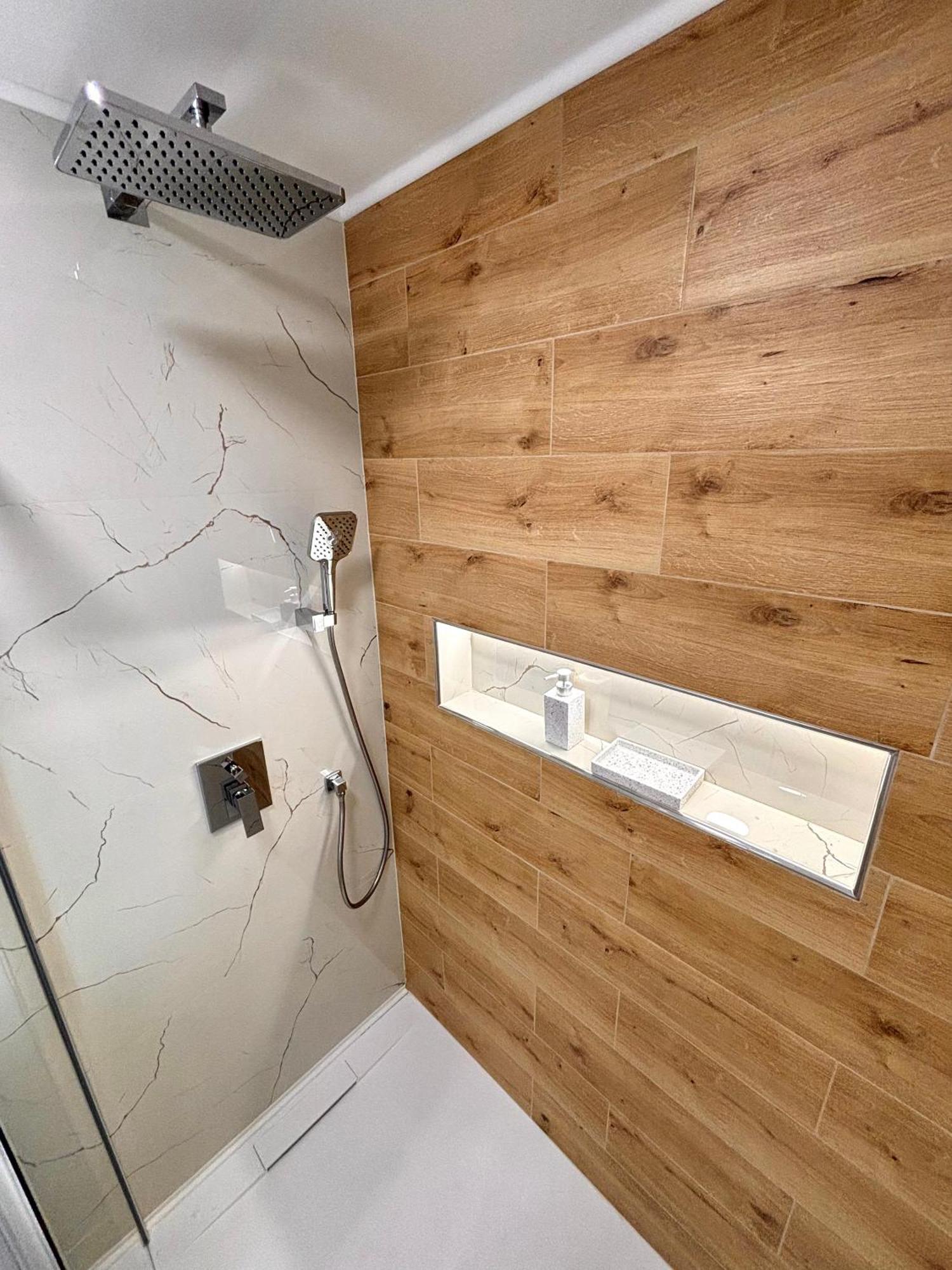 Hurja Apartments Кобарид Екстериор снимка